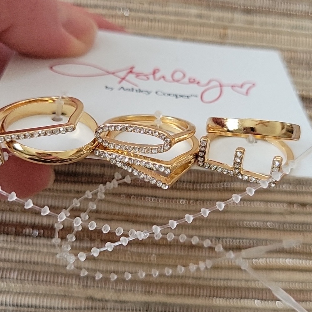 Ashley Cooper Gold Love Tone Ring Set New - Picture 6 of 6